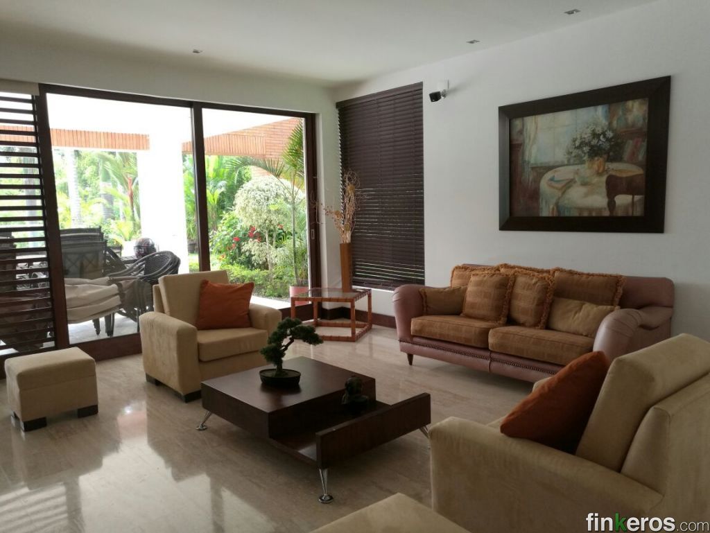 MODERNA FINCA EN CERRITOS - Finca en Pereira, Risaralda